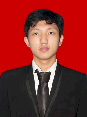 AARON EVAN