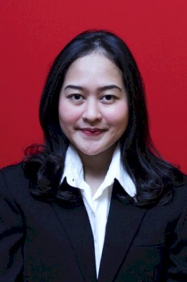 ELLENA AZISIA DIANNY PUTRI