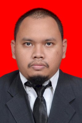 AULIA MEI AZIZI