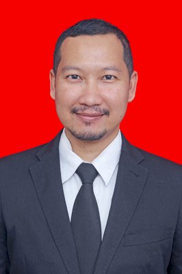 ARIF KURNIAWAN