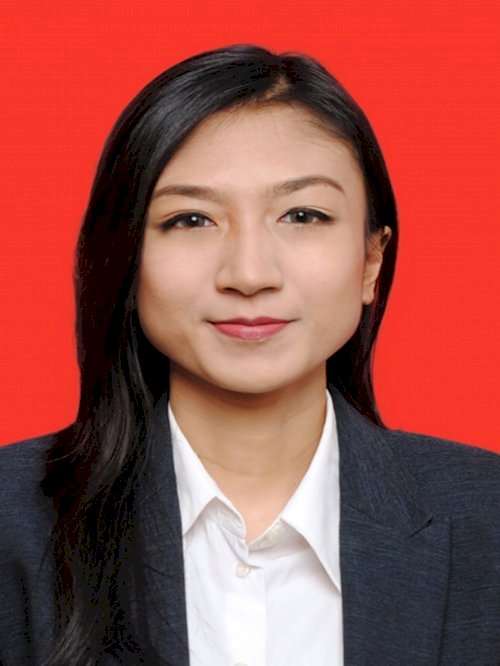 NADIA MUTIA FOUZI