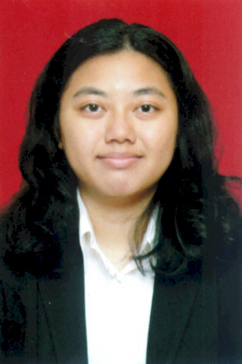 INEZ SAPPHIRA