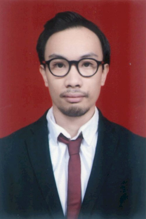 JONATHAN IEZER