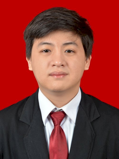 ARI REZA PRAKASA