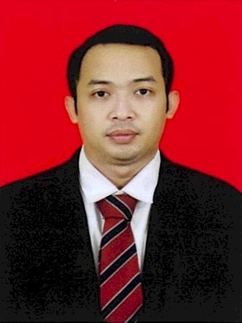 SHALAHUDDIN M. NUR