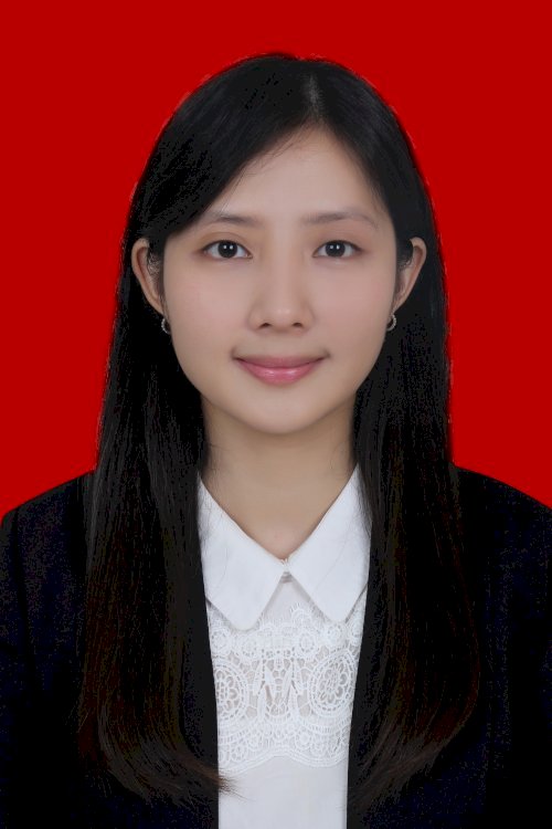 STEPHANIE SANTOSO