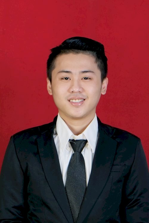 KEVIN ARIS