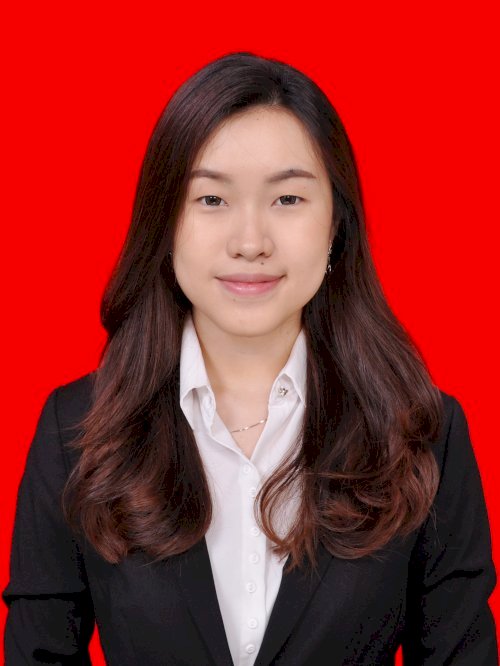 FIONA KRISTIE KADISANTOSO