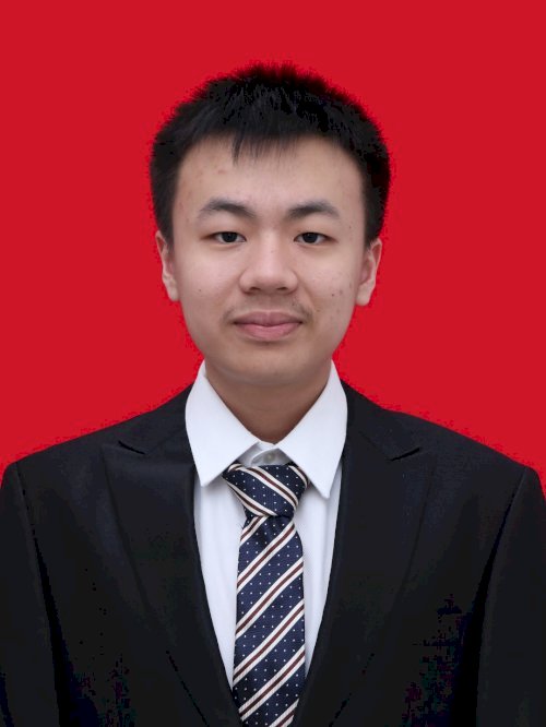 EDWARD ARLIS CHOUWANTO