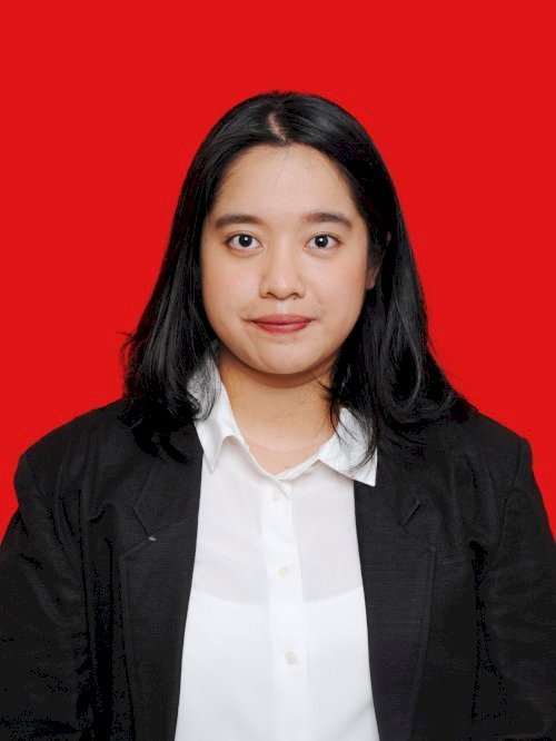 AZURA PUTI RAYESHA