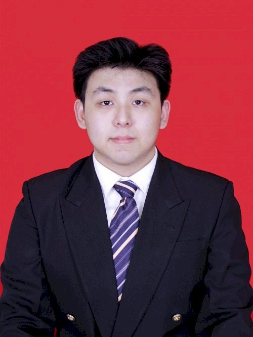 JULIUS VIKTOR LIEGATA