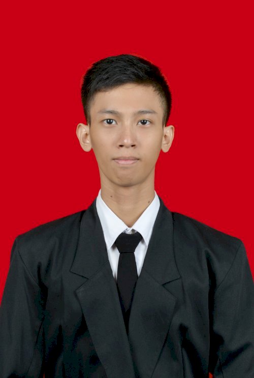 NAUFAL FARIS ROOSTONO