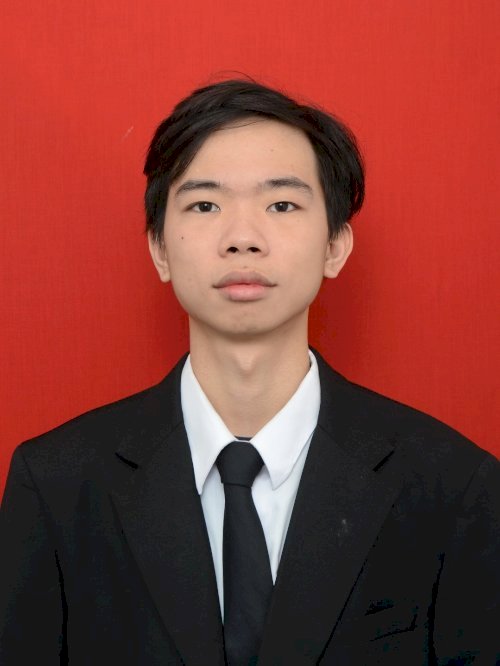 YORI OUDRIK CENGGOLDY TJONG