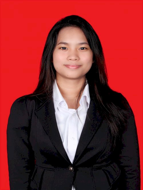 ROSLAINY PUTRI ADAM