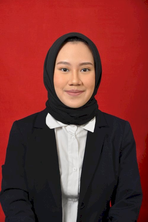 NUR SHABRINA WIDIAPUTRI