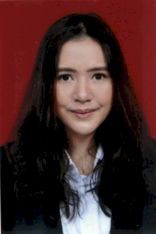 NICOLE CAROLINA EMMANUELLA RAYNATA