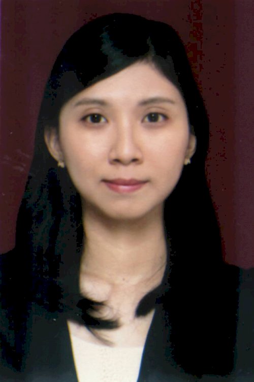 CLAUDIA FABIOLA SUMAMPOUW