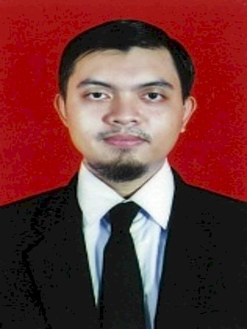 TOMY HIDAYAT