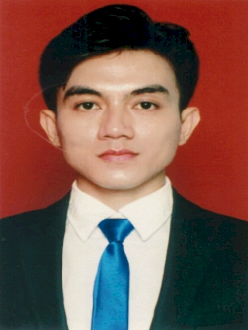 HARIS MUNANDAR