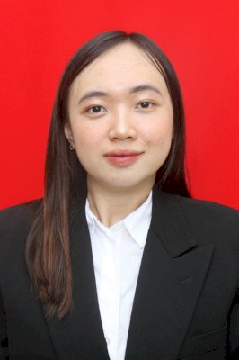 TRACYA DEYA QOYUMI