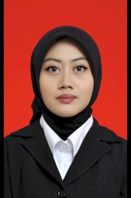 NADHIRA ALIVIA PUTRI