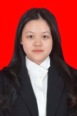 KELLY HOEI