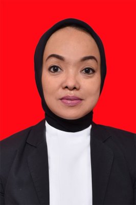 UMMIL CHAIR