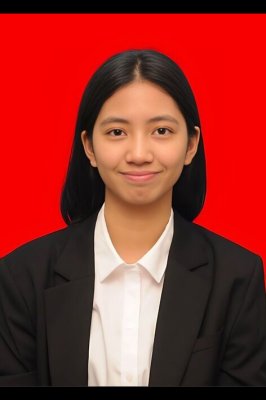 YASMIN ANGGRAINI TEGUH