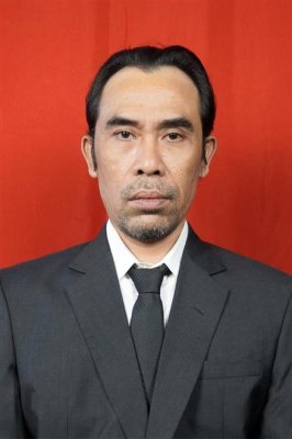 ARIF MUSTOFA