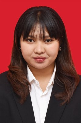 QUEENA YASMIEN MIERELLA URFAH