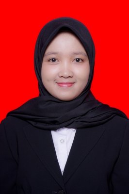RHISA ADIKA PUTRI