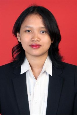 ADHIS HELSA AURELLIA