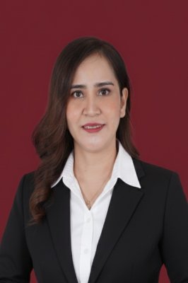 RADEN ADJENG DYAH WAHYU SUKMANINGSIH