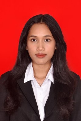 YURIASHI ADELIA PUTRI