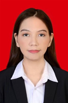 NADHIRA AZHARI