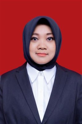 RISKY TRI PRAHESTI