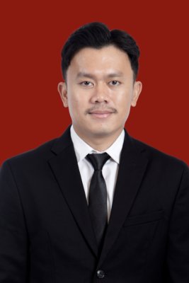 ADE KURNIAWAN