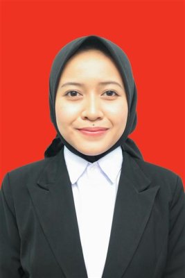 ANNISA WIDAYANTI