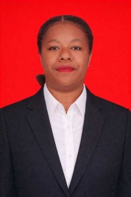 QELLA CAROLINA KIWAK
