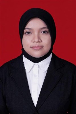 RISQINA AZHARY