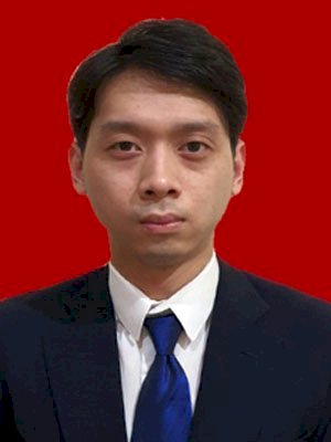ROY CHANDRA SANTOSO