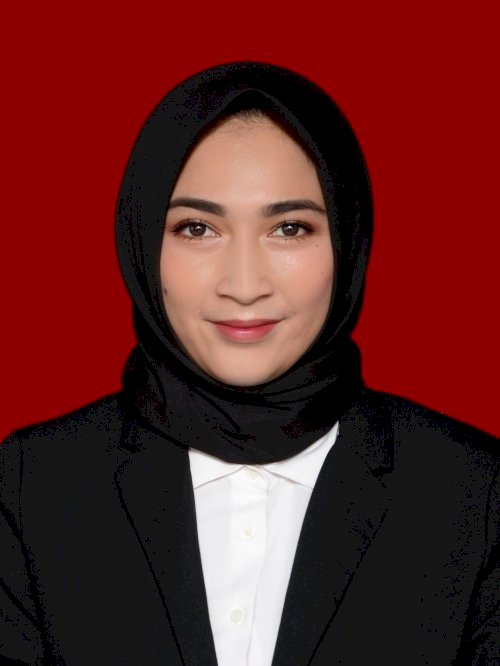 TRINE MUTIARA