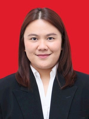 GLADVISCA VLAVIORY LUMINGKEWAS