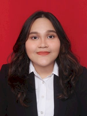 PUTRI ADRIENNE KHAIRUNNISA