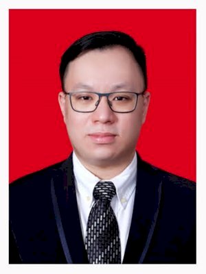 IVAN EZECHIAL SURATNO