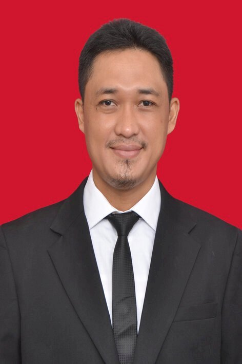 ARIEF HENRYZAL POERNOMO